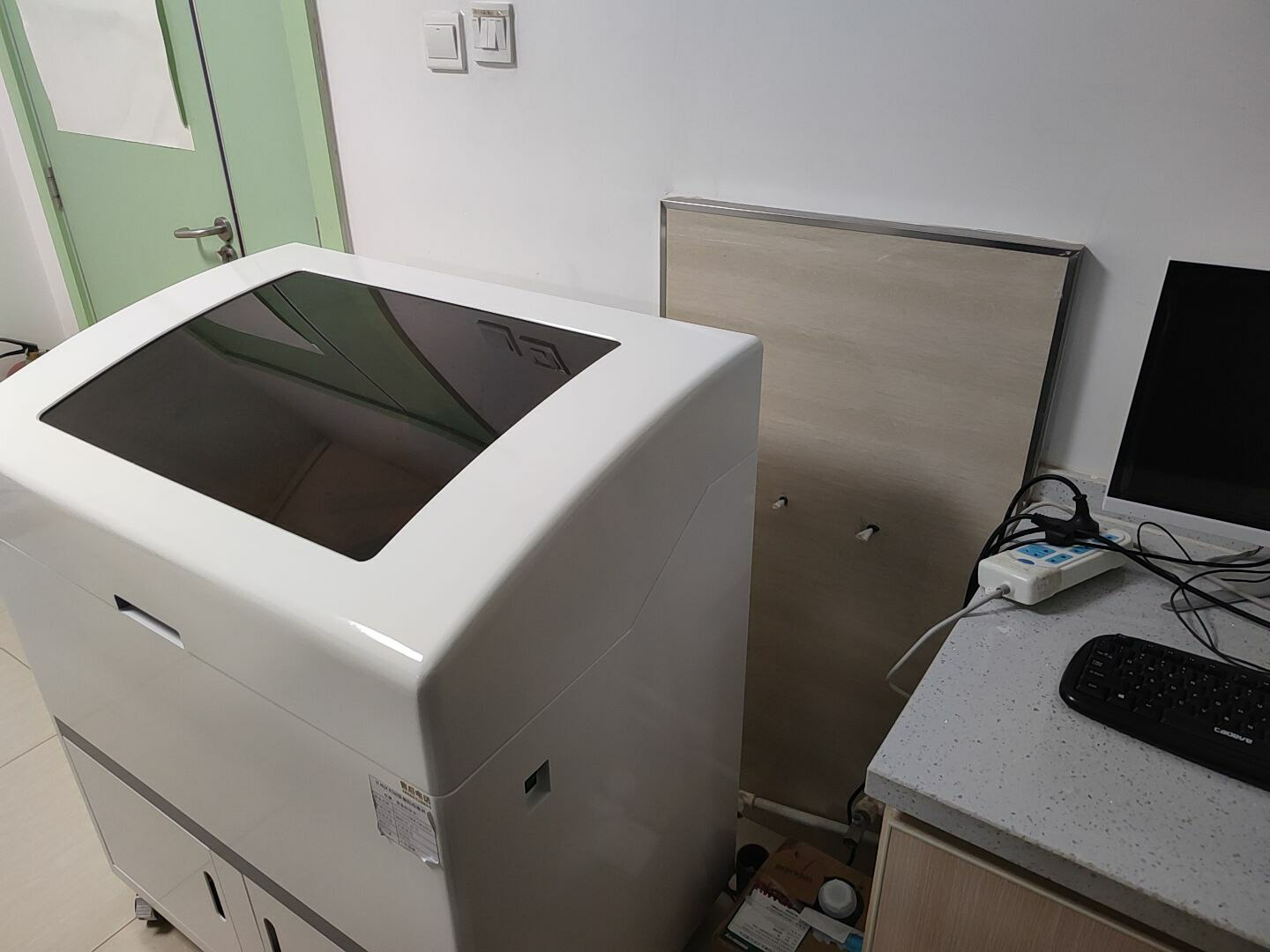香蕉影院在线观看快訊：恭喜三级片香蕉视频成功走進甘肅省蘭州市婦幼保健院